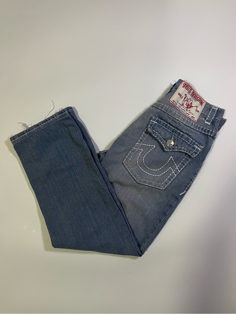 true religion light wash blue stitch straight leg denim - Picture 3 of 4